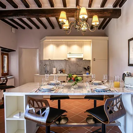 Casa Livio, A Garden With A View